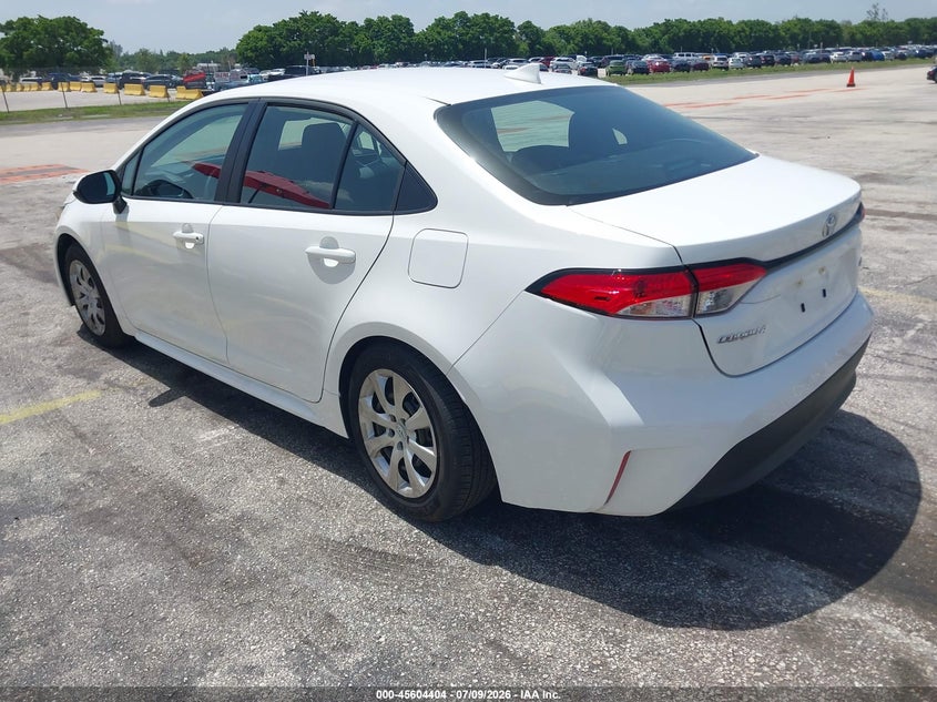 2026 Toyota Corolla VIN 5YFB4MDEXTP408767 IAAI salvage auction — SIDE, Salvage Title, sold $7,950 on 2026-07-30 (photo 3)