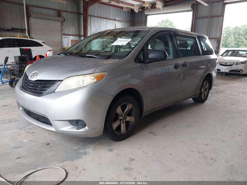 2012 Toyota Sienna VIN 5TDZK3DCXCS226670 IAAI salvage auction — FRONT & REAR, Clear (Georgia), sold $775 on 2026-07-22 (photo 2)