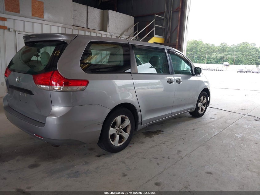 2012 Toyota Sienna VIN 5TDZK3DCXCS226670 IAAI salvage auction — FRONT & REAR, Clear (Georgia), sold $775 on 2026-07-22 (photo 4)