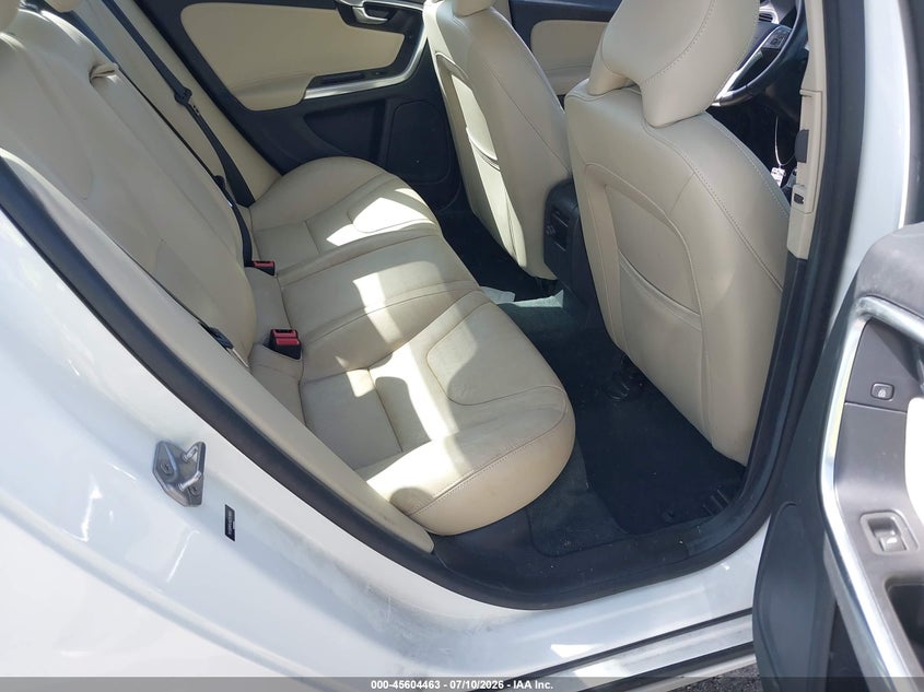 2016 Volvo S60 VIN YV126MFKXG2411664 IAAI salvage auction — FRONT END, Rebuildable (Florida), sold $2,850 on 2026-08-11 (photo 8)