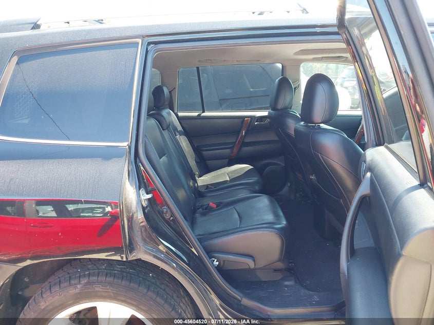 2011 Toyota Highlander VIN 5TDDK3EH2BS079604 IAAI salvage auction — NORMAL WEAR, Clear (Kansas), sold $5,275 on 2026-07-29 (photo 8)