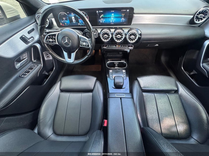 2021 Mercedes-benz A-klasse VIN W1K3G4FB9MJ267992 IAAI salvage auction — UNKNOWN, Salvage Title, sold $5,325 on 2026-07-29 (photo 8)