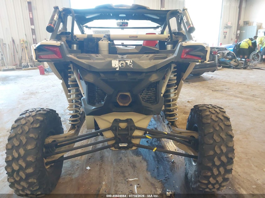 2023 Can-am/ brp Maverick VIN 3JBVXAV24PE001576 IAAI salvage auction — ROLLOVER, Salvage Title, sold $14,700 on 2026-10-14 (photo 6)