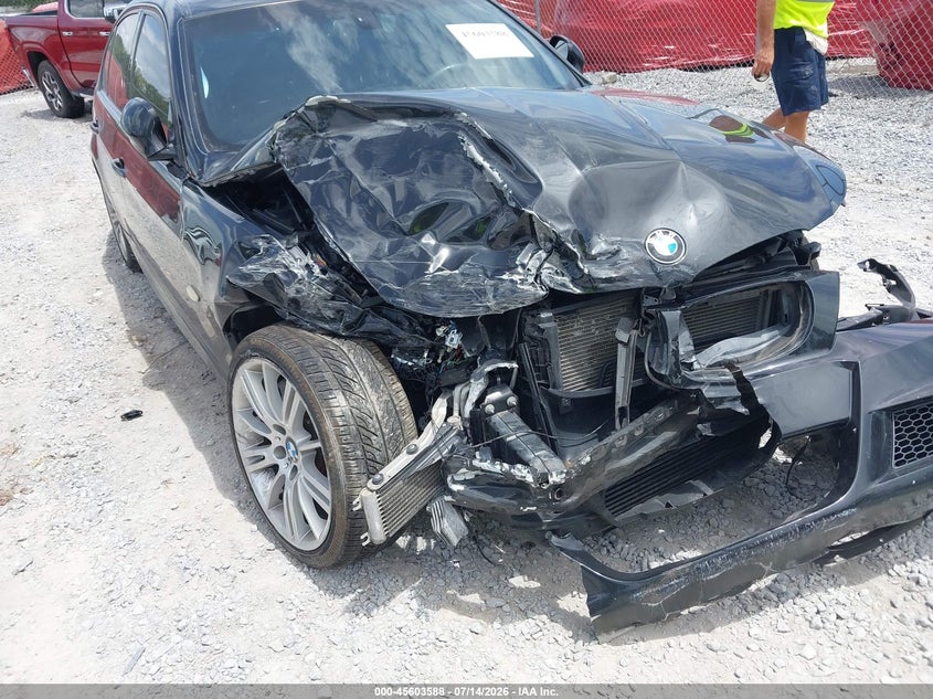 2011 BMW 3 series VIN WBAPN7C57BA781707 IAAI salvage auction — FRONT END, Rebuildable (Florida), sold $1,050 on 2026-07-29 (photo 6)