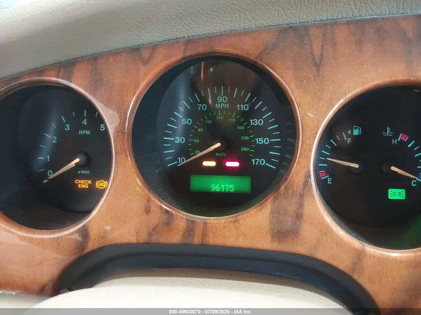 1998 Jaguar Xk series VIN SAJGX2240WC028895 IAAI salvage auction — NORMAL WEAR, Salvage Title (New York), sold $25 on 2026-07-15 (photo 7)