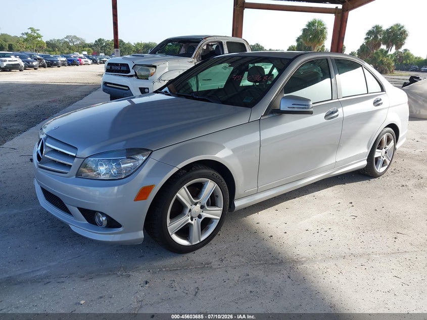 2010 Mercedes-benz C class VIN WDDGF5EB6AF381040 IAAI salvage auction — NORMAL WEAR, Clear (Florida), sold $500 on 2026-07-28 (photo 2)