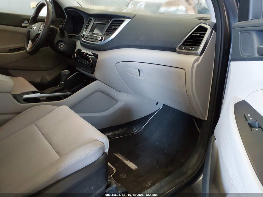 2018 Hyundai Tucson VIN KM8J2CA49JU656740 IAAI salvage auction — NORMAL WEAR, Sf97 (New York), sold $10,125 on 2026-08-20 (photo 5)