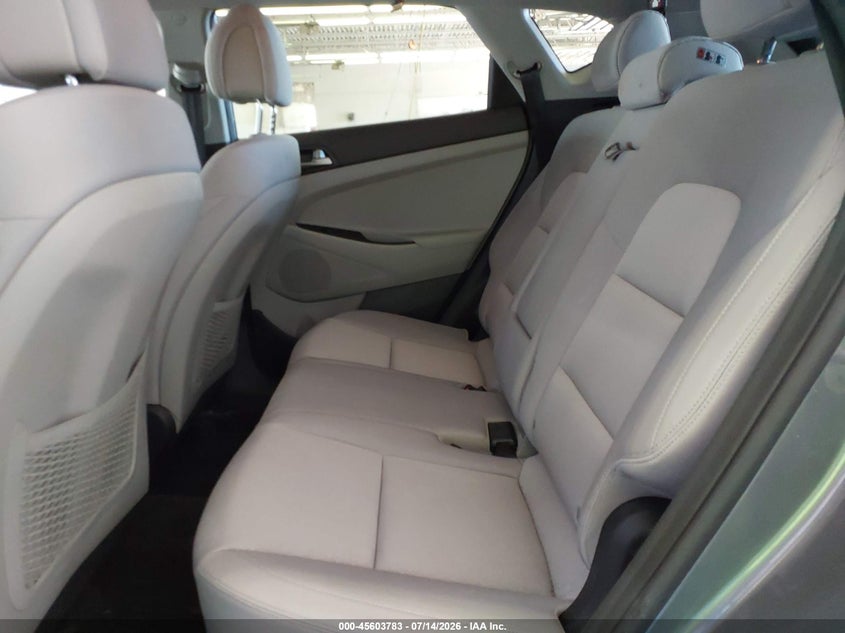 2018 Hyundai Tucson VIN KM8J2CA49JU656740 IAAI salvage auction — NORMAL WEAR, Sf97 (New York), sold $10,125 on 2026-08-20 (photo 8)