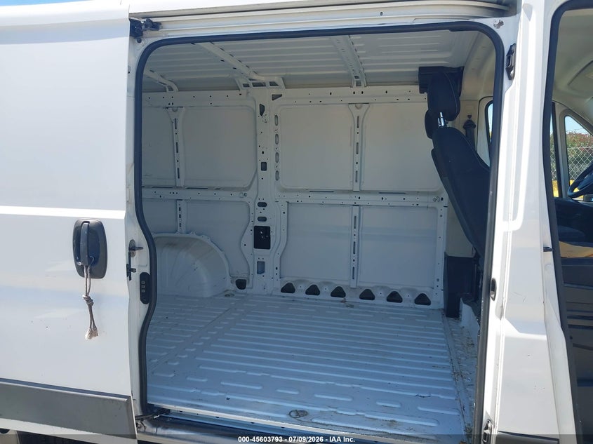 2018 Ram Promaster 1500 VIN 3C6TRVAGXJE146613 IAAI salvage auction — NORMAL WEAR, SF97 (California), sold $10,200 on 2026-07-30 (photo 8)