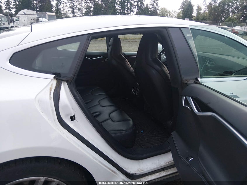 2015 Tesla Model s VIN 5YJSA1E12FF118753 IAAI salvage auction — REAR END, Salvage Title, sold $2,600 on 2026-07-29 (photo 8)