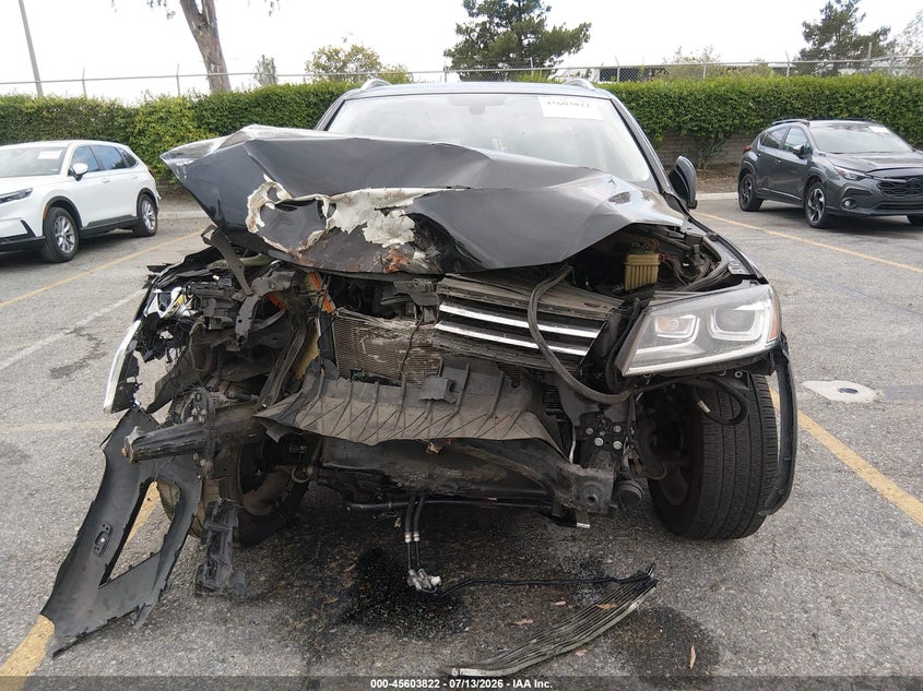 2015 Volkswagen Touareg VIN WVGEF9BP3FD007296 IAAI salvage auction — FRONT END, Salvage (California), sold $425 on 2026-08-04 (photo 6)