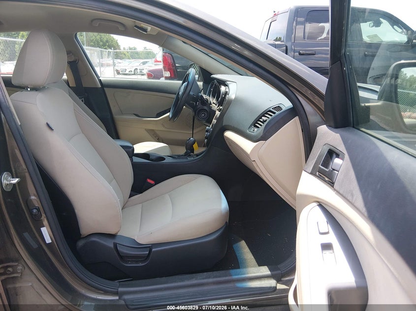 2013 Kia Optima VIN 5XXGM4A74DG198527 IAAI salvage auction — NORMAL WEAR, Clear (North Carolina), sold $800 on 2026-07-15 (photo 5)