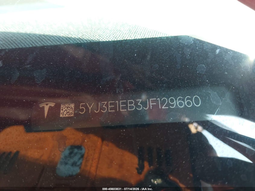 2018 Tesla Model 3 VIN 5YJ3E1EB3JF129660 IAAI salvage auction — FRONT END, Salvage (Missouri), sold $475 on 2026-09-02 (photo 8)