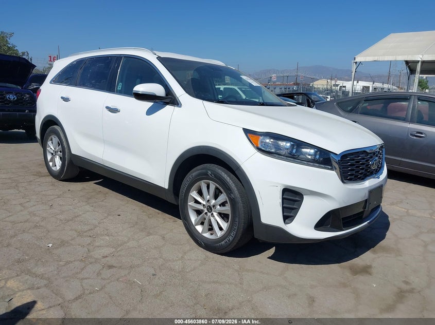 2020 Kia Sorento VIN 5XYPG4A35LG677733 IAAI salvage auction — NORMAL WEAR, Salvage Title, sold $3,800 on 2026-07-15 (photo 1)