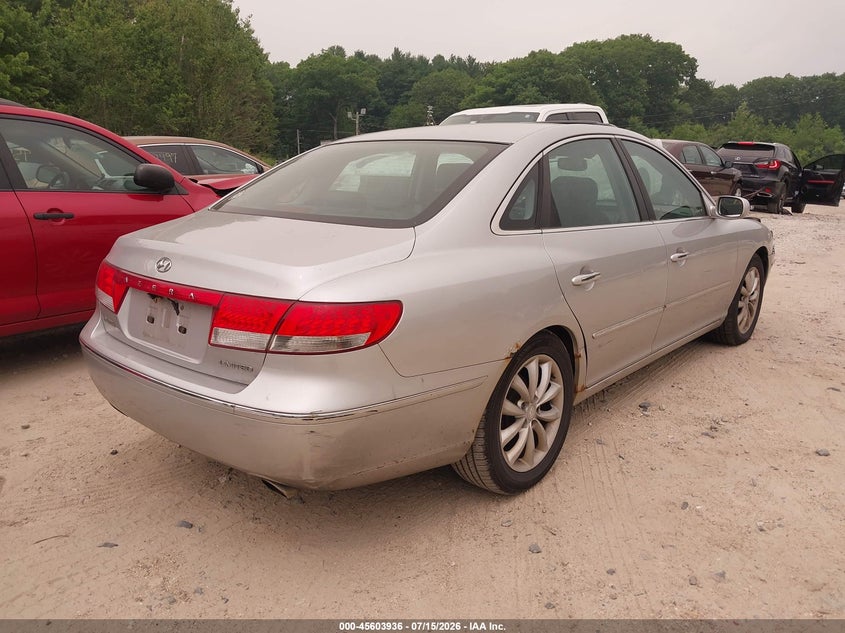 2006 Hyundai Azera VIN KMHFC46FX6A040475 IAAI salvage auction — FRONT END, Clear (Massachusetts), sold $200 on 2026-07-28 (photo 4)