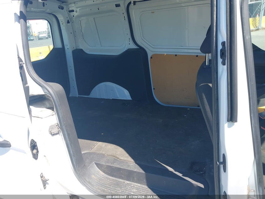 2018 Ford Transit connect VIN NM0LE7E74J1375458 IAAI salvage auction — NORMAL WEAR, Sf97 (California), sold $17,300 on 2026-07-30 (photo 8)