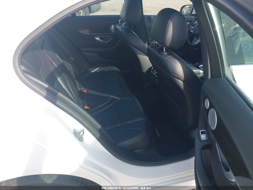 2016 Mercedes-benz C-klasse VIN 55SWF4KB1GU137344 IAAI salvage auction — FRONT & REAR, Salvage (Virginia), sold $2,750 on 2026-07-25 (photo 8)