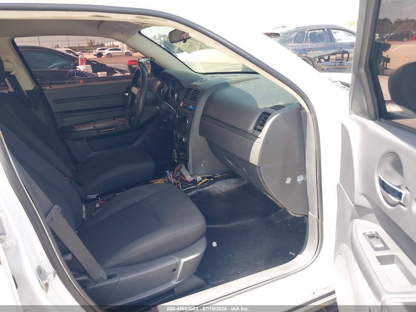 2010 Dodge Charger VIN 2B3CA4CV6AH302772 IAAI salvage auction — RIGHT FRONT, Rebuildable (Florida), sold $750 on 2026-08-15 (photo 5)