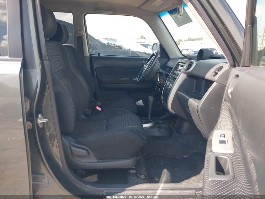 2006 Scion Xb VIN JTLKT324064031644 IAAI salvage auction — NORMAL WEAR, Clear (Oklahoma), sold $175 on 2026-07-22 (photo 5)