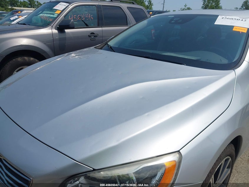 2018 Volvo VIN LYV402TM7JB158268 IAAI salvage auction — HAIL, Salvage (Ohio), sold $575 on 2026-07-28 (photo 6)