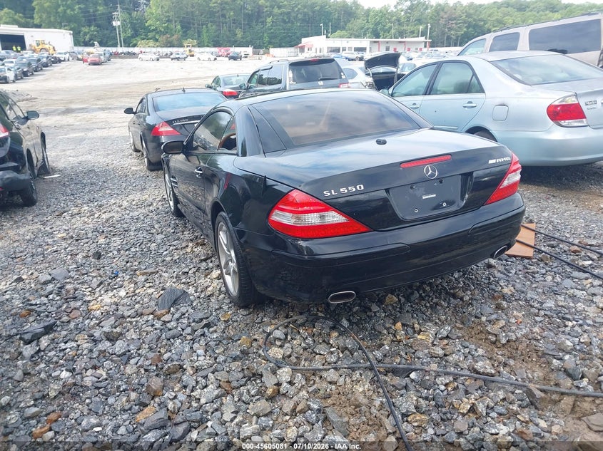 2007 Mercedes-benz Sl-class VIN WDBSK71F47F119447 IAAI salvage auction — SIDE, Clear (New York), sold $1,550 on 2026-07-28 (photo 3)