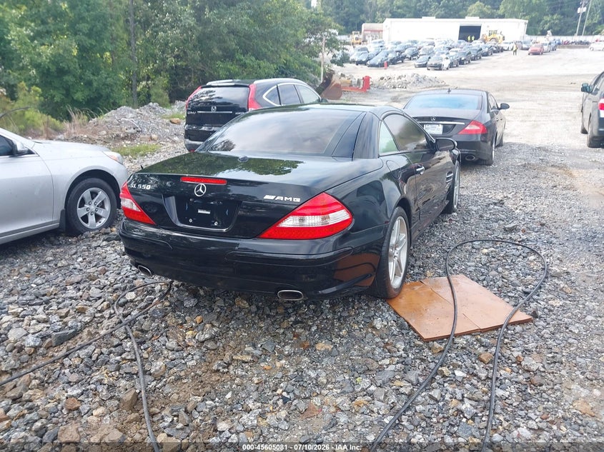 2007 Mercedes-benz Sl-class VIN WDBSK71F47F119447 IAAI salvage auction — SIDE, Clear (New York), sold $1,550 on 2026-07-28 (photo 4)