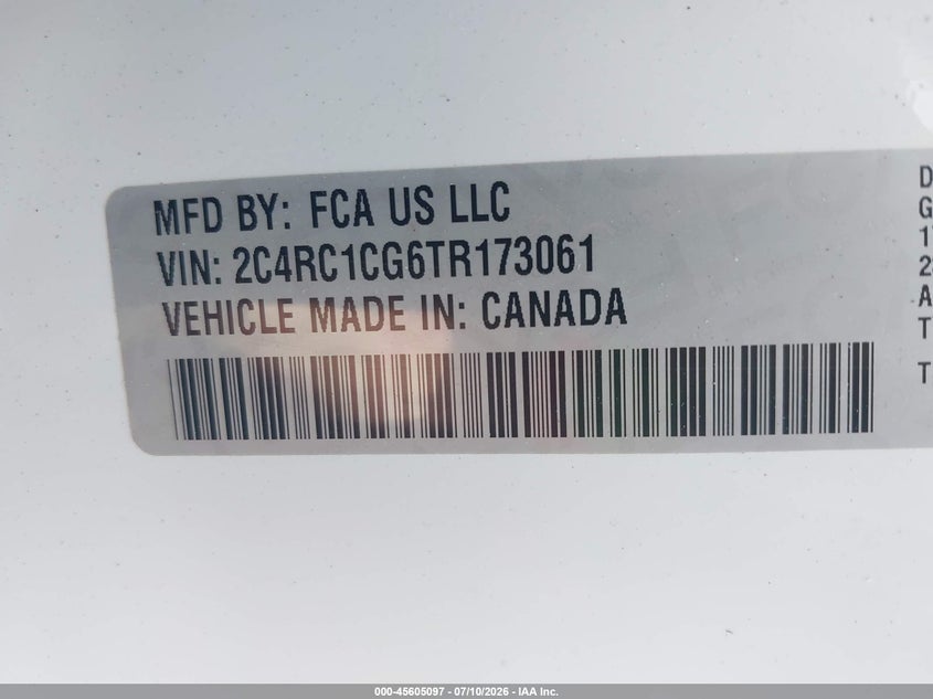 2026 Chrysler Voyager VIN 2C4RC1CG6TR173061 IAAI salvage auction — SIDE, Wait Title, sold $11,775 on 2026-08-13 (photo 9)