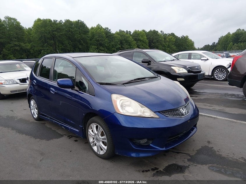 2011 Honda Fit VIN JHMGE8G51BC021942 IAAI salvage auction — NORMAL WEAR, Clear (North Carolina), sold $925 on 2026-07-22 (photo 1)
