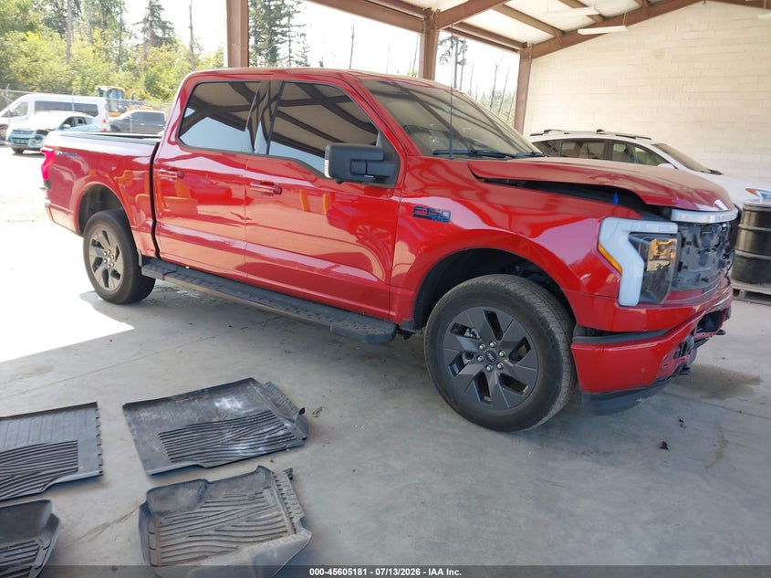 2024 Ford F-150 VIN 1FTVW3L73RWG01539 IAAI salvage auction — FRONT END, Bill Of Sale (Washington), sold $11,300 on 2026-07-30 (photo 1)