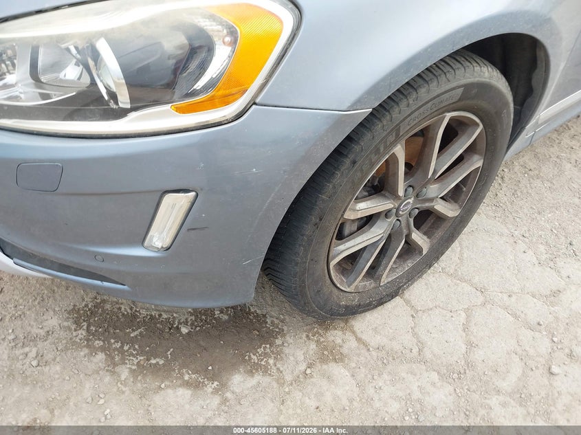 2017 Volvo Xc60 VIN YV449MRR6H2068820 IAAI salvage auction — NORMAL WEAR, Original (Texas), sold $2,650 on 2026-07-27 (photo 6)