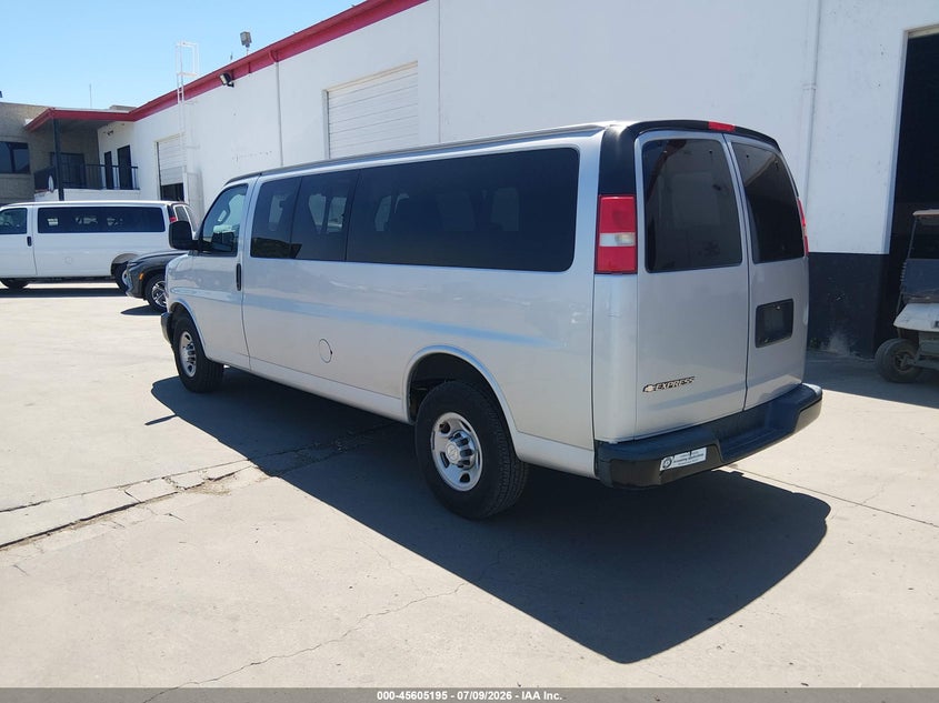 2018 Chevrolet Express 3500 VIN 1GAZGNFG7J1274207 IAAI salvage auction — NORMAL WEAR, Sf97 (California), sold $16,600 on 2026-07-30 (photo 3)
