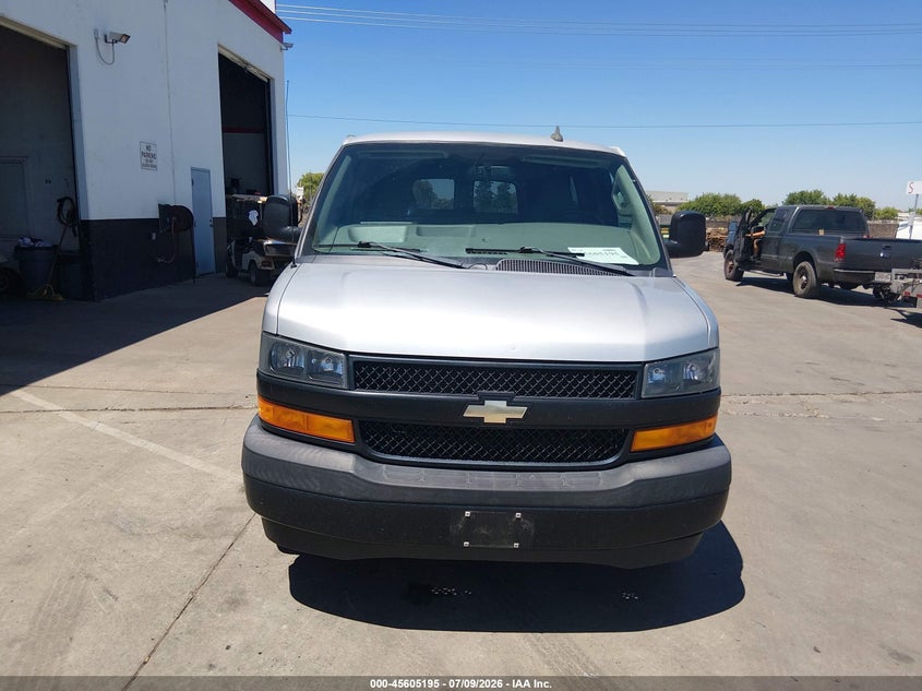 2018 Chevrolet Express 3500 VIN 1GAZGNFG7J1274207 IAAI salvage auction — NORMAL WEAR, Sf97 (California), sold $16,600 on 2026-07-30 (photo 6)
