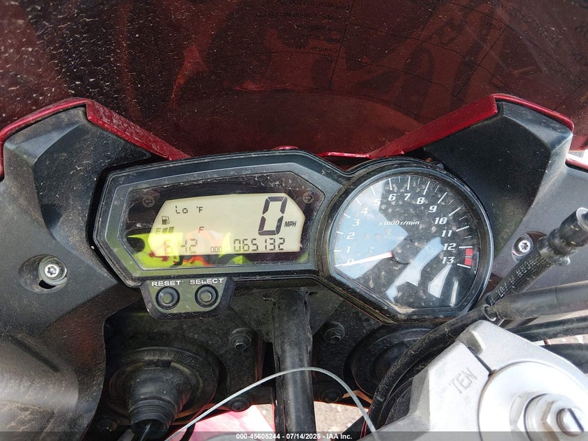 2008 Yamaha Fz1 VIN JYARN17E98A005344 IAAI salvage auction — RIGHT SIDE, Salvage (Arizona), sold $850 on 2026-07-22 (photo 7)
