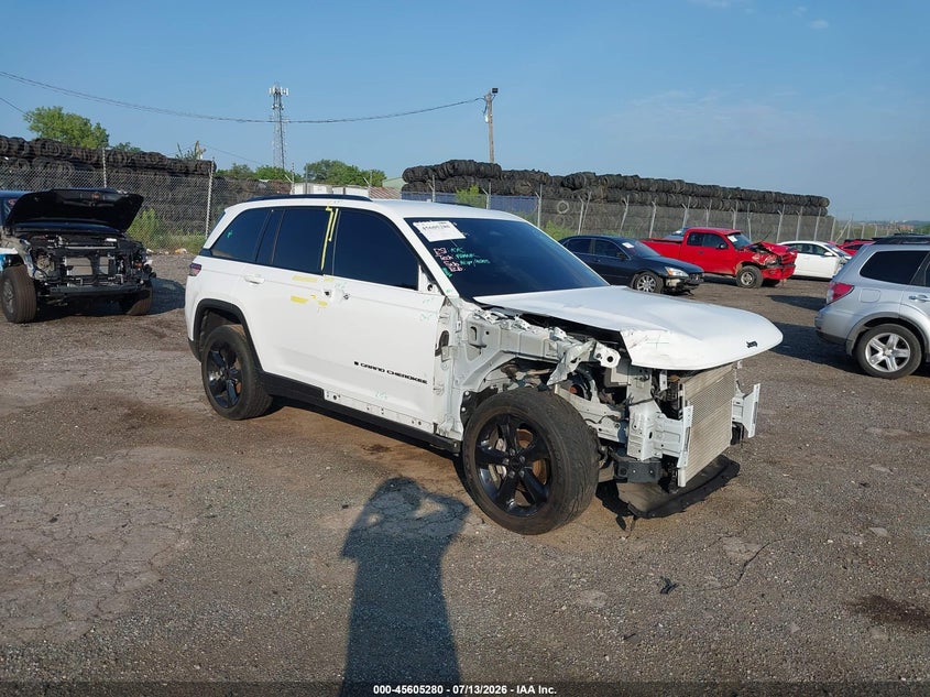 2022 Jeep Grand cherokee VIN 1C4RJGAG6N8574538 — IAAI salvage auction photo