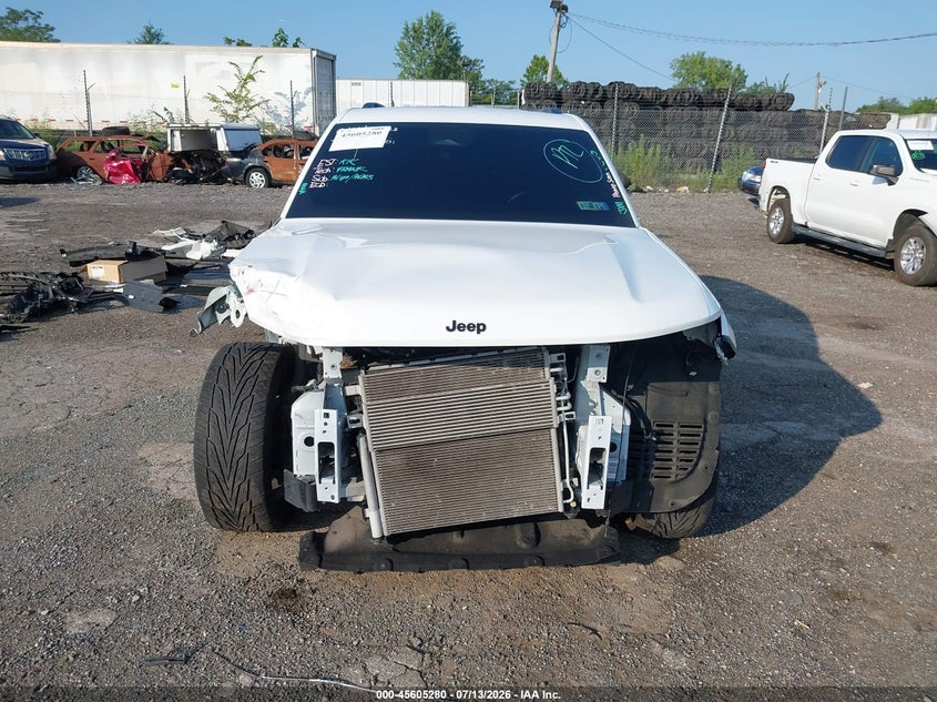 2022 Jeep Grand cherokee VIN 1C4RJGAG6N8574538 IAAI salvage auction — FRONT END, Salvage Title, sold $7,750 on 2026-08-21 (photo 6)
