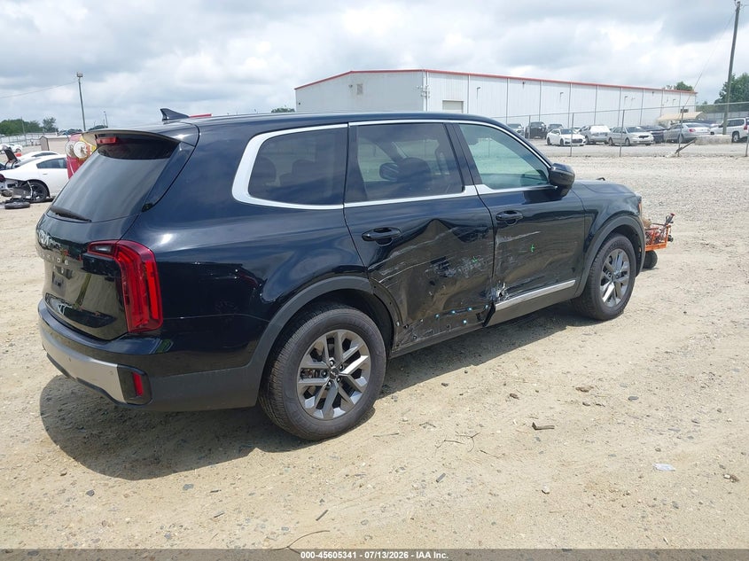 2023 Kia Telluride VIN 5XYP24GC4PG328722 IAAI salvage auction — RIGHT SIDE, Salvage (Georgia), sold $8,950 on 2026-09-03 (photo 4)