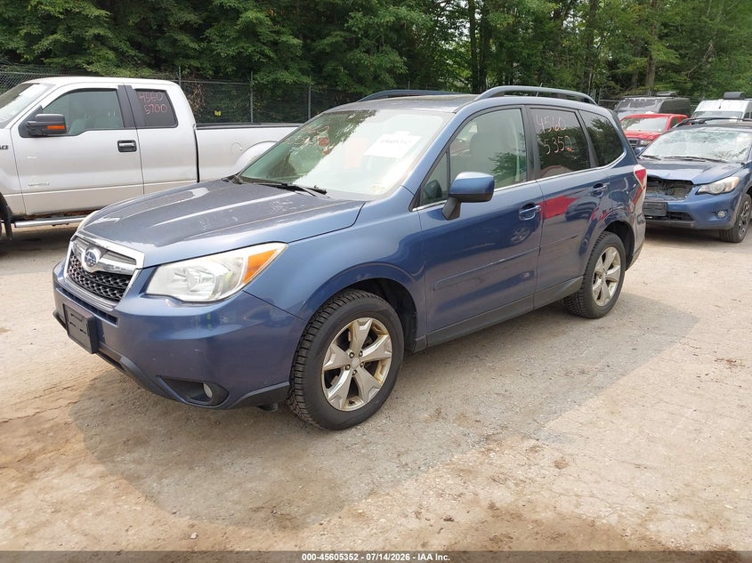 2014 Subaru Forester VIN JF2SJAHC2EH470714 IAAI salvage auction — RIGHT SIDE, Salvage Title, sold $700 on 2026-07-26 (photo 2)