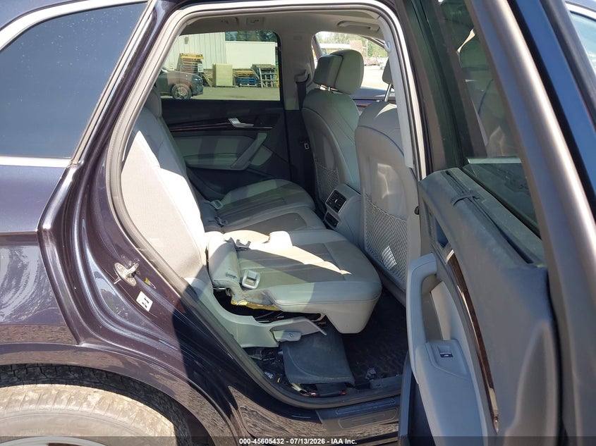 2019 Audi Q5 VIN WA1BNAFY0K2030081 IAAI salvage auction — RIGHT SIDE, Bill Of Sale (Washington), sold $4,650 on 2026-08-03 (photo 6)