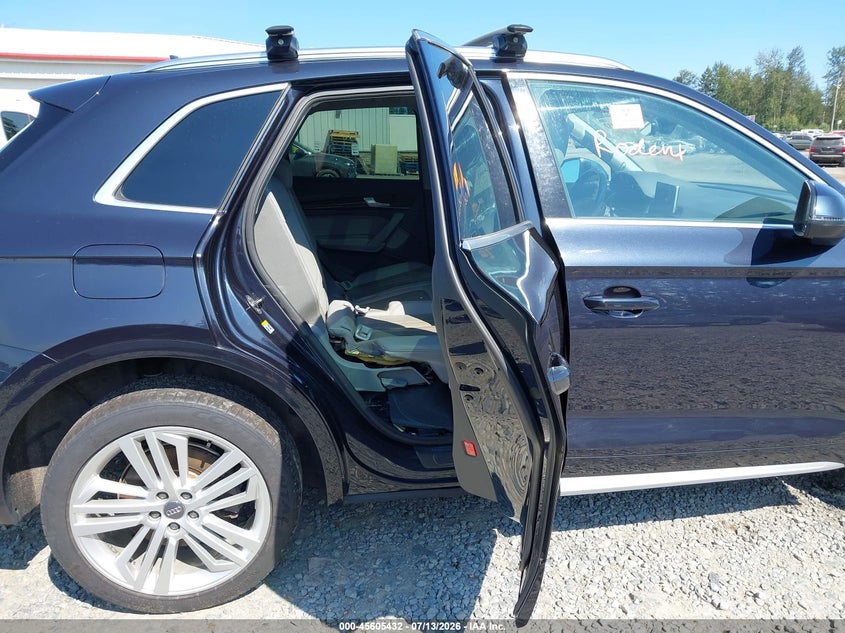 2019 Audi Q5 VIN WA1BNAFY0K2030081 IAAI salvage auction — RIGHT SIDE, Bill Of Sale (Washington), sold $4,650 on 2026-08-03 (photo 8)