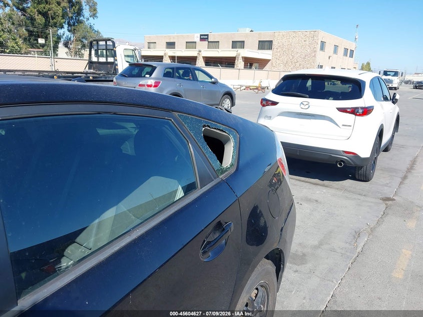 2012 Toyota Prius VIN JTDKN3DU8C1504979 IAAI salvage auction — NORMAL WEAR, Clear - Dealer Only (California), sold $1,300 on 2026-07-29 (photo 6)