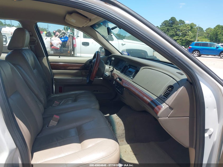 2003 Mercury Grand marquis VIN 2MEFM74W33X635675 IAAI salvage auction — FRONT END, Original (Texas), sold $475 on 2026-07-23 (photo 5)