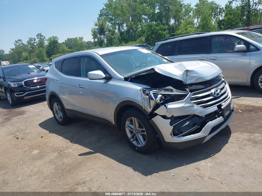 2017 Hyundai Santa fe VIN 5XYZTDLBXHG442423 IAAI salvage auction — FRONT END, Salvage (Ohio), sold $2,300 on 2026-07-31 (photo 1)
