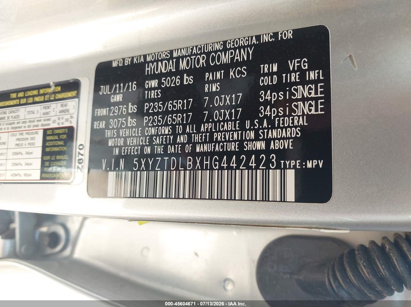 2017 Hyundai Santa fe VIN 5XYZTDLBXHG442423 IAAI salvage auction — FRONT END, Salvage (Ohio), sold $2,300 on 2026-07-31 (photo 9)