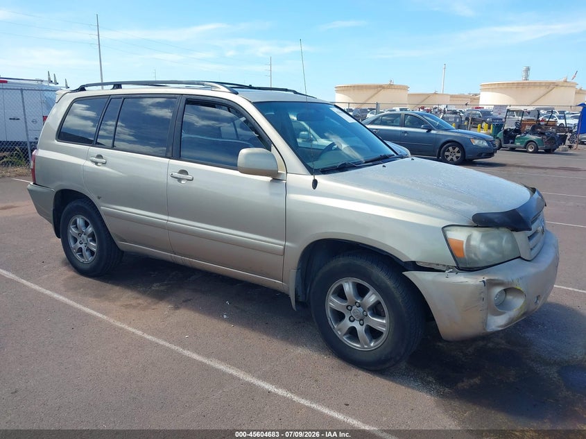 2005 Toyota Highlander VIN JTEGD21A450107657 IAAI salvage auction — NORMAL WEAR, Clear (Hawaii), sold $25 on 2026-07-28 (photo 1)