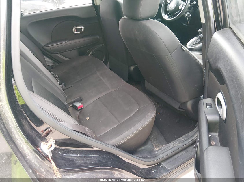 2016 Kia Soul VIN KNDJN2A29G7829877 IAAI salvage auction — NORMAL WEAR, Clear (Indiana), sold $375 on 2026-07-17 (photo 8)