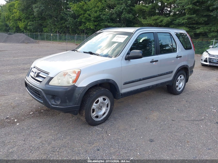 2005 Honda Cr-v VIN SHSRD785X5U306760 IAAI salvage auction — NORMAL WEAR, Clear, sold $775 on 2026-07-27 (photo 2)