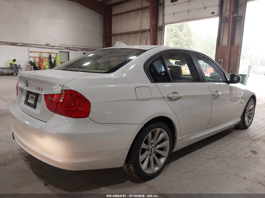 2011 BMW 3 series VIN WBAPK5C53BA656393 IAAI salvage auction — FRONT END, Clear (New York), sold $25 on 2026-07-29 (photo 4)