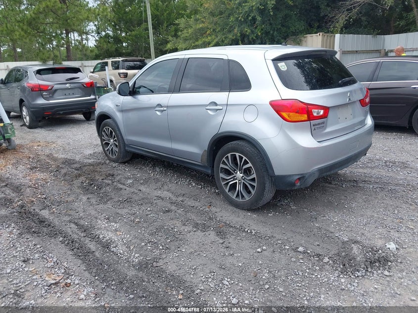 2016 Mitsubishi Outlander VIN JA4AP3AU1GZ034337 IAAI salvage auction — SIDE, Rebuildable (Florida), sold $1,650 on 2026-07-25 (photo 3)