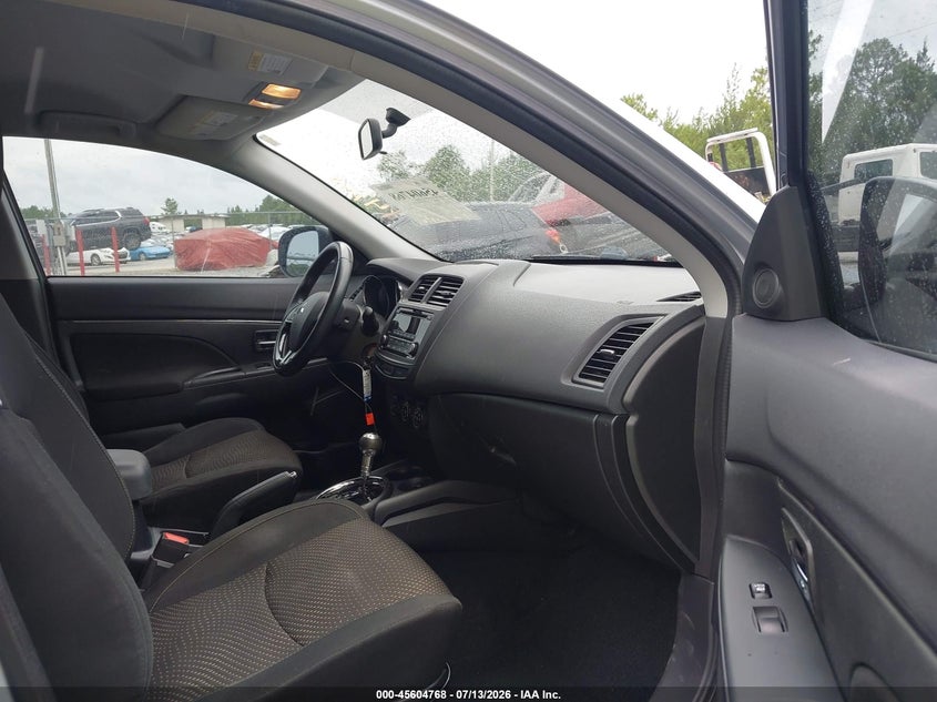 2016 Mitsubishi Outlander VIN JA4AP3AU1GZ034337 IAAI salvage auction — RIGHT SIDE, Rebuildable (Florida), sold $1,650 on 2026-07-30 (photo 5)