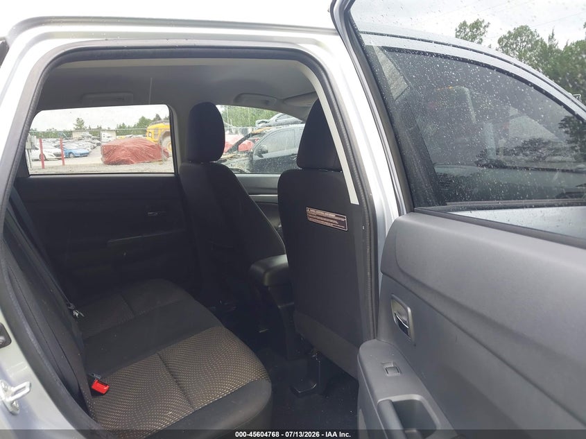 2016 Mitsubishi Outlander VIN JA4AP3AU1GZ034337 IAAI salvage auction — SIDE, Rebuildable (Florida), sold $1,650 on 2026-07-25 (photo 8)